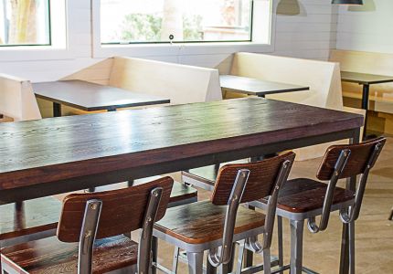Communal Dining: A Growing Restaurant Trend