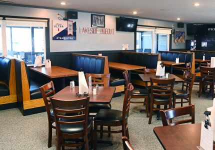 Deux Bistro - Woodland Hills, CA