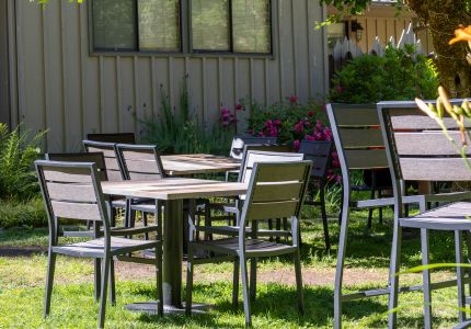 Steamboat Inn - Idleyld Park, OR