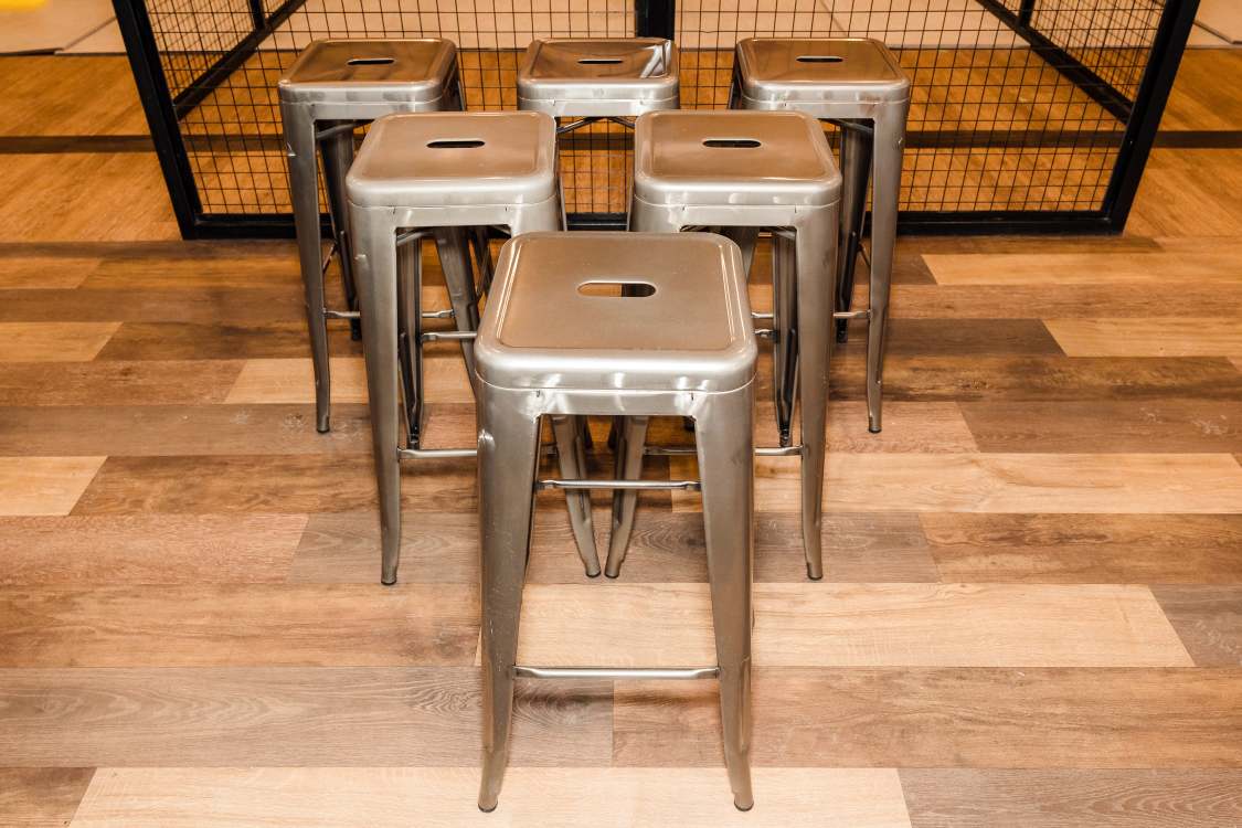 restaurant seating