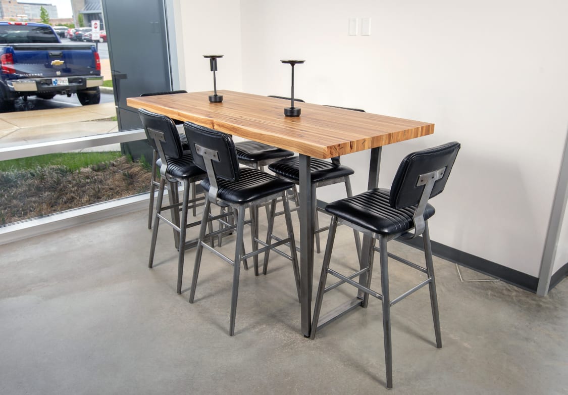restaurant seating