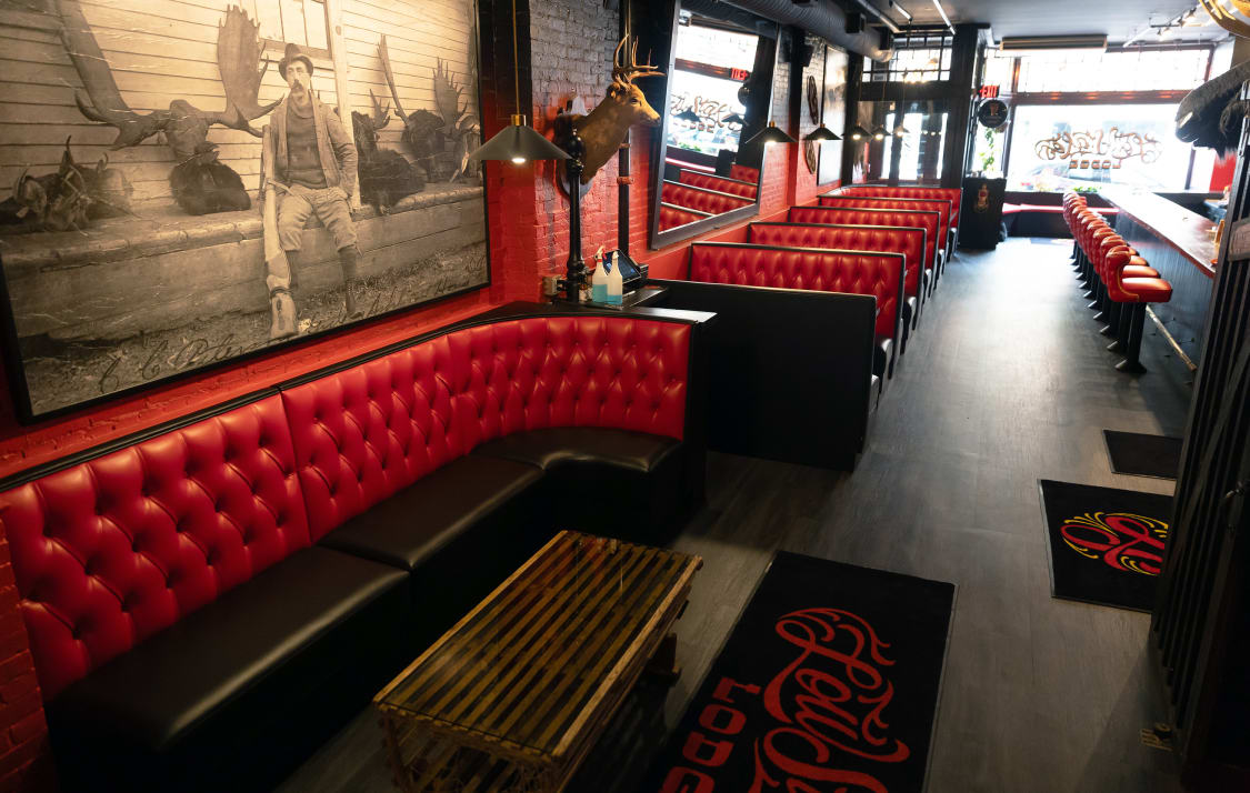 restaurant seating