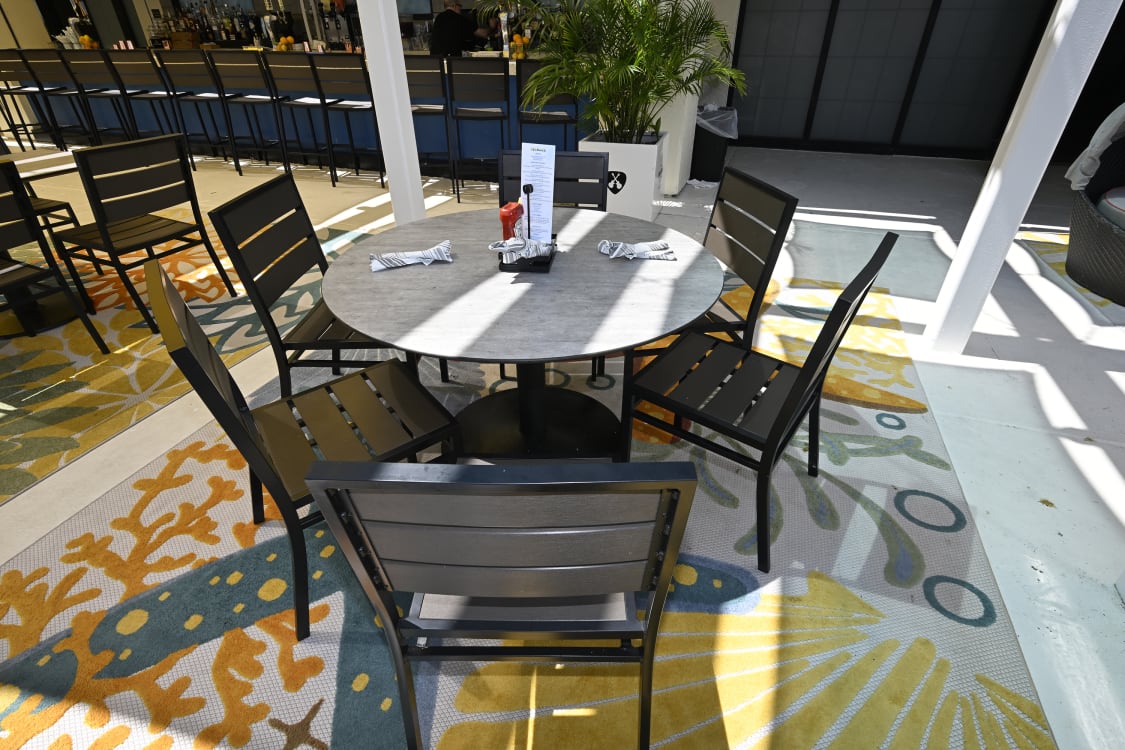 restaurant seating