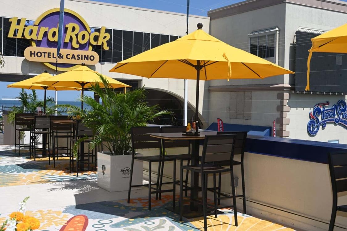 restaurant seating