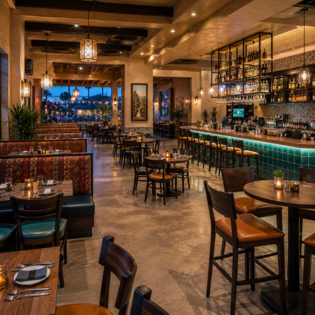 Mexican restaurant bar and patio layout