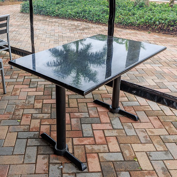 2p table base